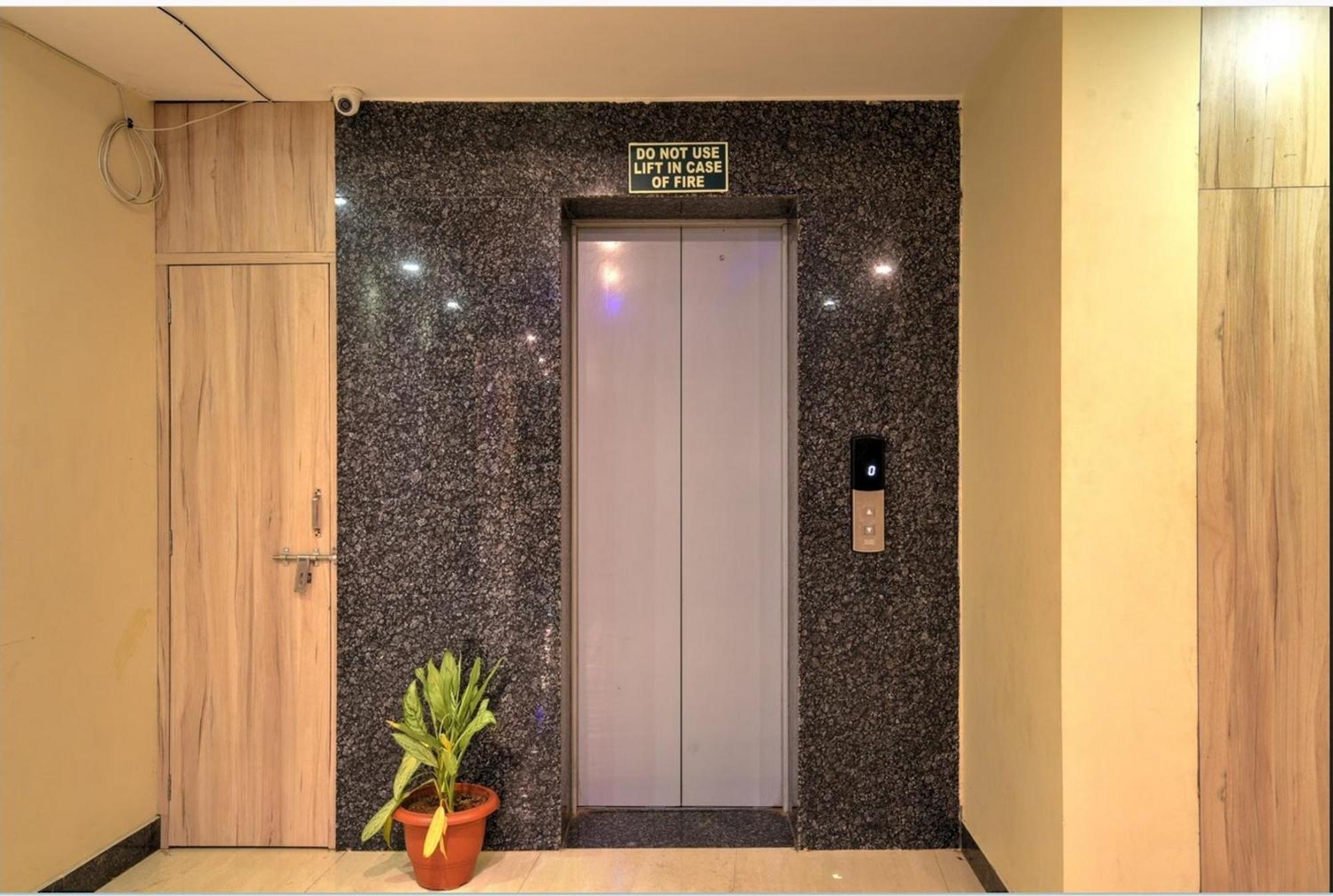 Airport Hotel Mahal نيودلهي المظهر الخارجي الصورة