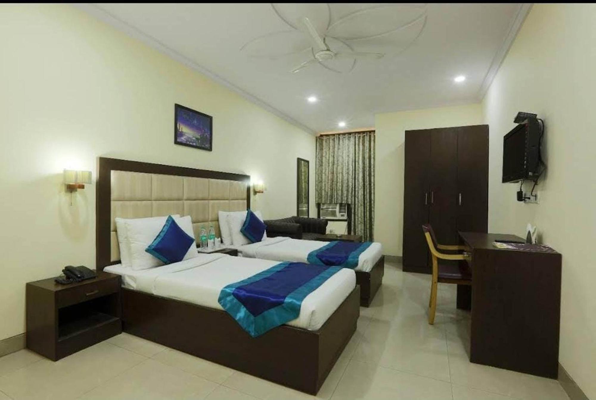 Airport Hotel Mahal نيودلهي المظهر الخارجي الصورة